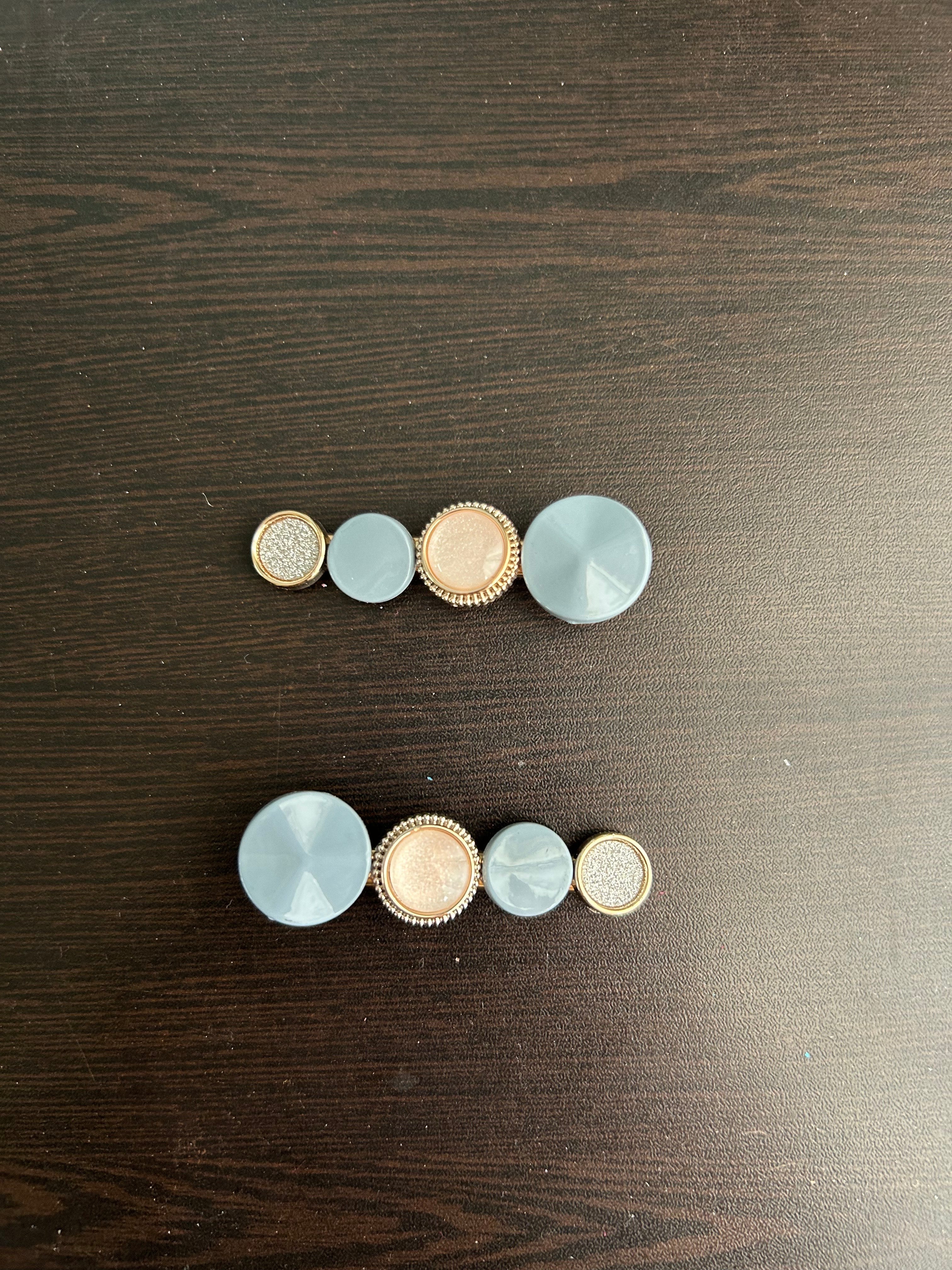 Circle Hair Clips - Grey