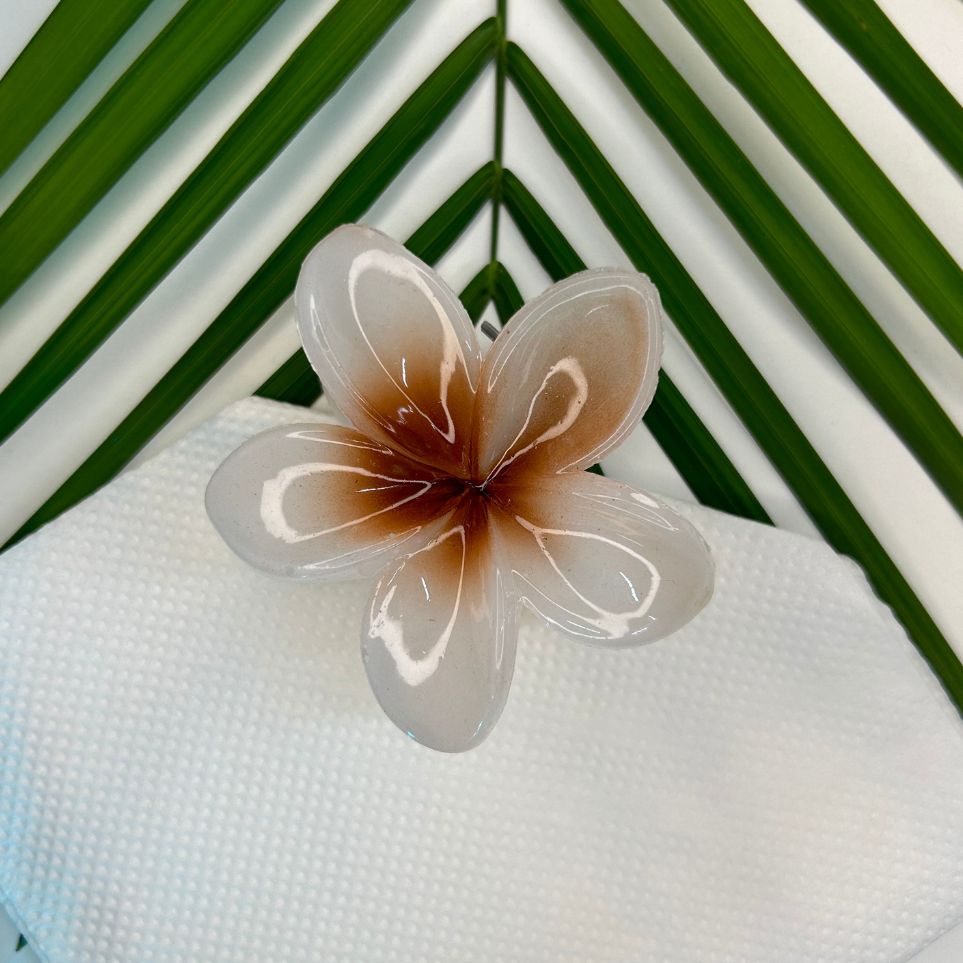 Tulip Claw Clip - Brown/White
